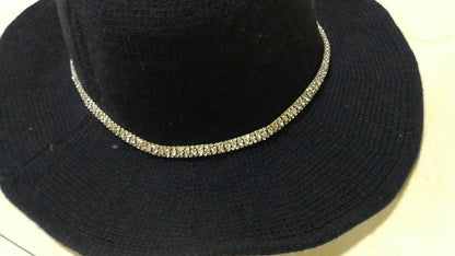 Rhinestones for your Witch hat- DIY - WikiWii