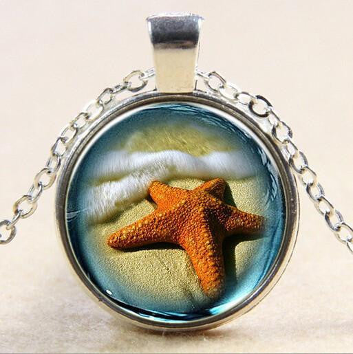 Starfish Glass Necklace Silver Plated - WikiWii