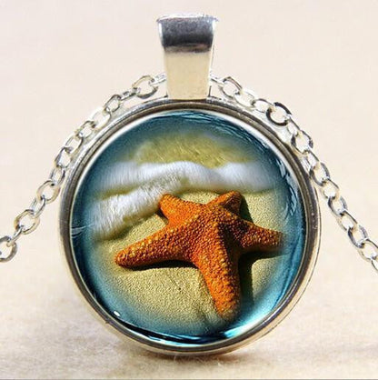 Starfish Glass Necklace Silver Plated - WikiWii